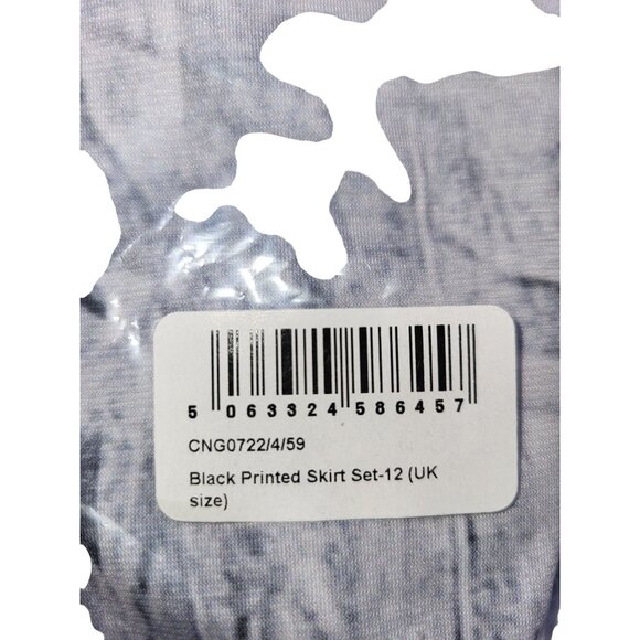 PrettyLittleThing Black Printed Skirt & Top Set Long Sleeve Size 8 - Picture 6 of 7